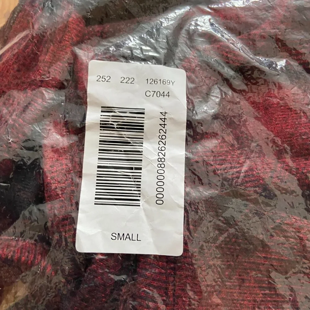 Maurices NWT Red Plaid Tank Top Size Small - Picture 10 of 10
